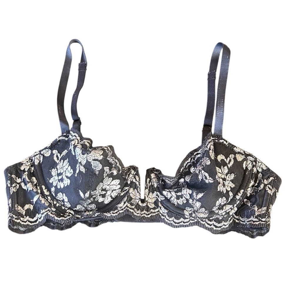 Victoria’s Secret dream angels black and silver pushup lace bra size 32B